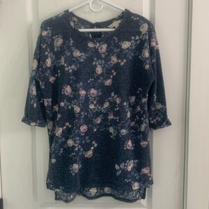 Lauren Conrad Sweater